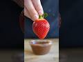 HOW CHEFS MAKE CHOCOLATE COVERED STRAWBERRIES