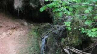 preview picture of video 'Small waterfall on the left side of river Loja, Latvia.'