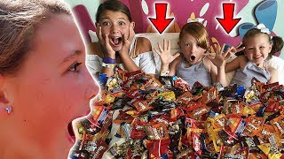 HUGE AMERICAN CANDY HAUL! + PARTY AT MICKEYS BACK YARD BBQ! DISNEY FLORIDA 2017 DAY 17!