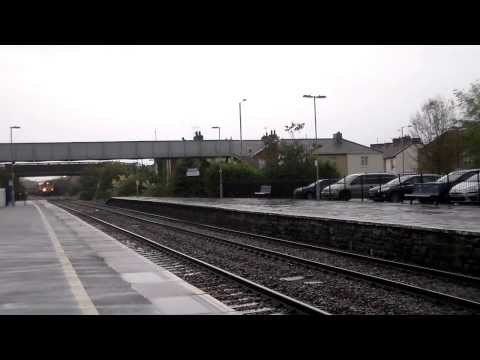 66519 passes Bridgwater with 6Z29 on 5th November 2013