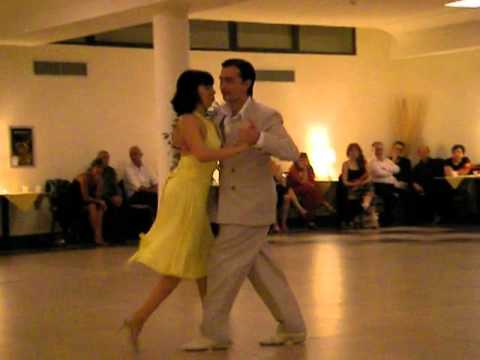  Alejandro Hermida  and  Nayla Vacca  are  dancing  to  the  milonga  "  La Espuela  "
