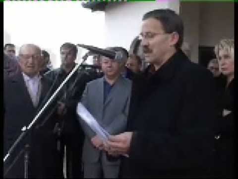 Petrovci otkrivanje spomenika 12 11 2006 2