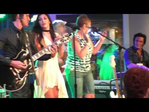Jeff Lewis All-Star Jam Band, “Whole Lotta Shakin'" - video by Susan Quinn Sand