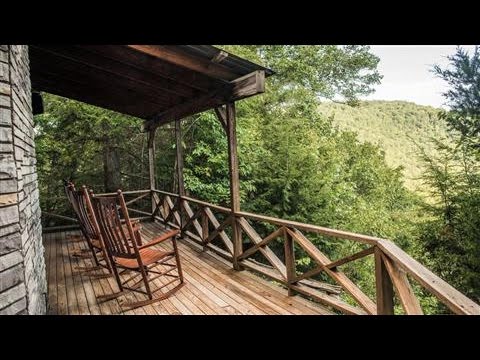 The Corporate Retreat Makes a Comeback