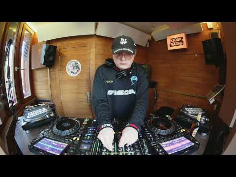 Slagwerk w/ UMRU @ Kiosk Radio 04.04.2025