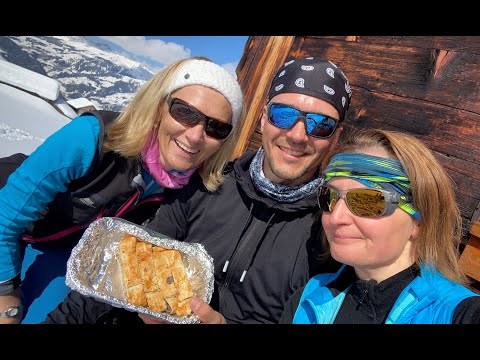 Snowshoe wandering, Brüsti 1525 m, Kanton Uri, Schweiz