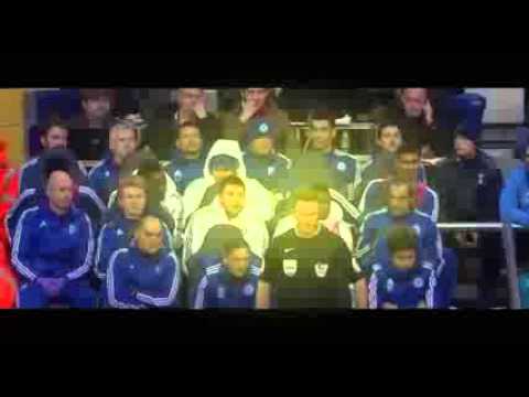 Diego Costa ném áo về phía Mourinho vì không được vào sân .Qúa cứng