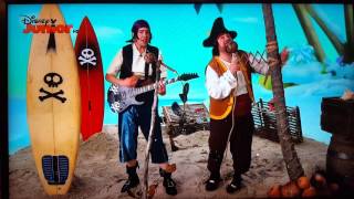 Sharky and Bones Castaway on Pirate Island