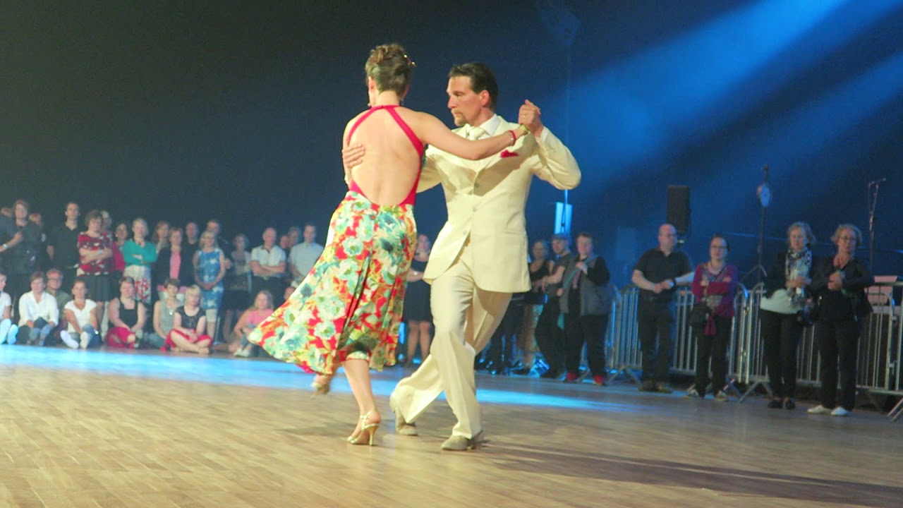 Pasi ja Maria Lauren Tanssi vieköön  2017