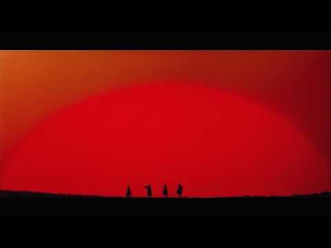 бьют тревожные ливни. песня неуловимых мстителей текст. свинцовые ливни слушать. неуловимые мстители всадники заря. бьют тревожные ливни.