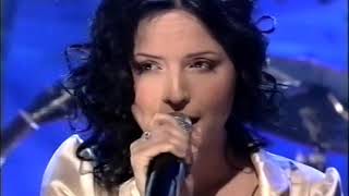Download lagu The Corrs - Long Night  at the Late Late Show Ireland (May 2004) mp3 Download lagu The Corrs - Long Night  at the Late Late Show Ireland (May 2004) mp3