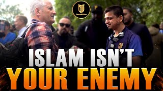 Christian Missionary Lost for Words After Muslim's Simple Questions | Mansur | Speakers Corner