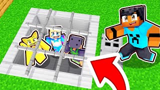 I imprisoned my friends in this Minecraft prison.
