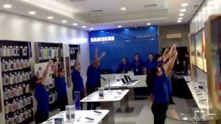preview picture of video 'Samsung em Balneário Camboriú SC - Full HD'