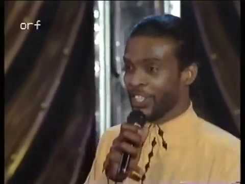 Eurovision NETHERLAND 1992 Humphrey Campbell - Wijs me de weg - live orchestra - EuroFanBcn