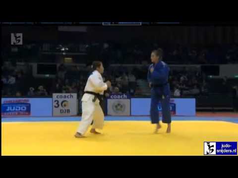 Judo 2013 Grand Prix Dusseldorf: Yamagishi (JPN) - Kovacs (ROU) [-48kg]
