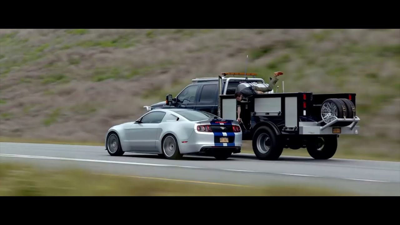 Need For Speed: Mustang chase scene