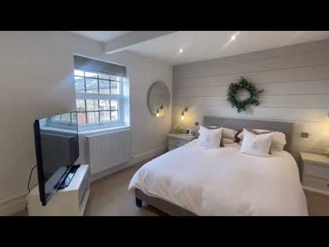 Brandy Carr Road, Kirkhamgate - Virtual Tour