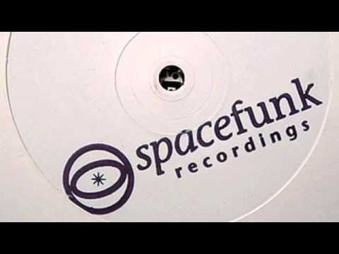 The Beatmaniac - Push Em' Up