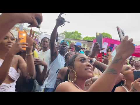 DYANI AND MAESTRO DON PERFORMING AT “SKINS AND TATTOO “