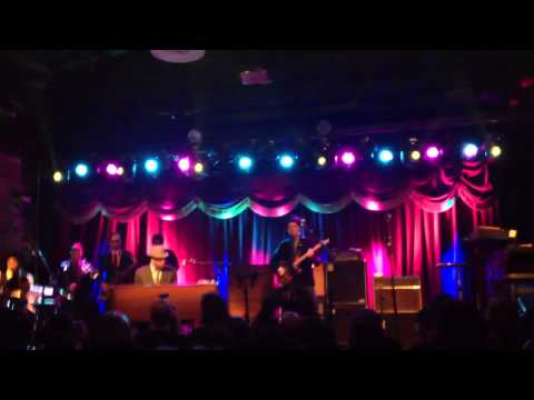 Hip Hug Her - Soulive & Booker T. Jones @ Bowlive IV 3/12/13