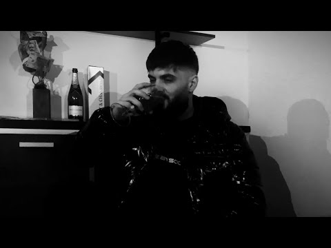 Laur Tys - Zona Periculoasa (Official Video)