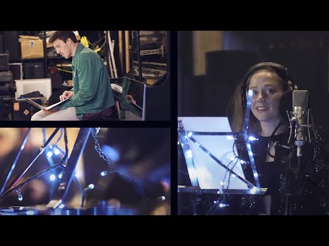 Ruka Hore and Emma Drobná