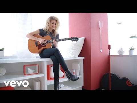 Tori Kelly - Bottled Up (Acoustic)