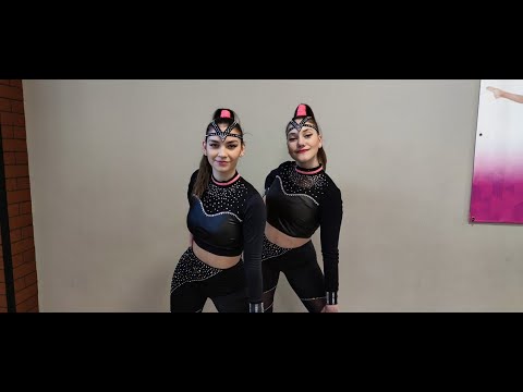 TŠ Dance4Life Opava - Karolína Valentová + Aneta Zátopková