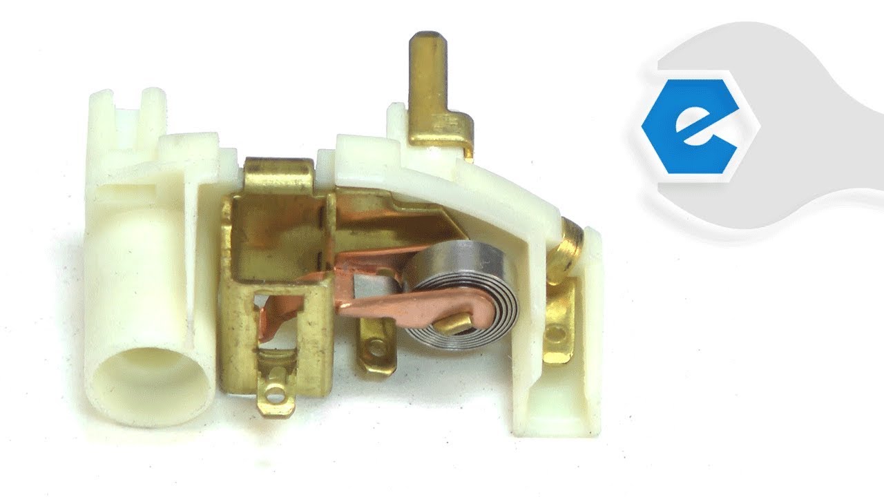 Replacing your DeWALT Electric Drill Holder,lt.brush