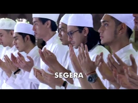 download lagu mp3 mp4 Lagu Opick Mp3 Tuhan Beri Kami Cinta, download lagu Lagu Opick Mp3 Tuhan Beri Kami Cinta gratis, unduh video klip Lagu Opick Mp3 Tuhan Beri Kami Cinta