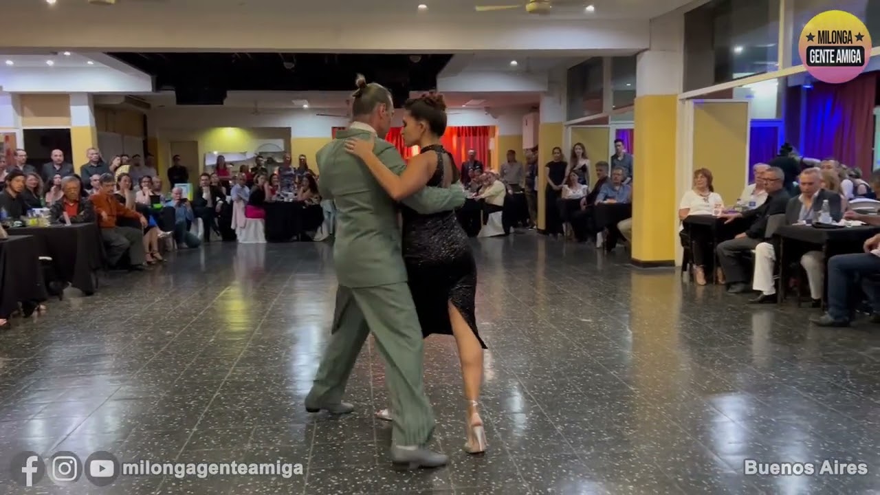 Video thumbnail for Samantha Dispari y Santiago Fina - Milonga Gente Amiga - 19/FEB/2023 (1/3)