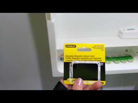 RV Wet Bath Medicine Cabinet Latch Repair!