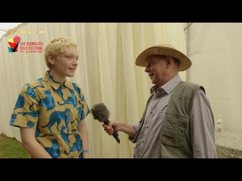 Cerys Hafana talks with FolkScape's Hugh Riches.