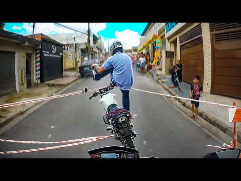 RUA INTERDITADA ACABA COM PINOTE INTENSO