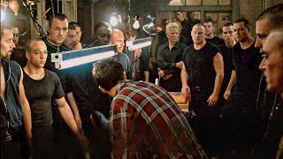 A Man Suffering from Insomnia Starts a Secret Fight Club to Get a Good Sleep | Fight Club (1999)