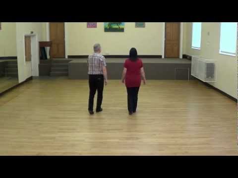 SARA'S WALTZ  ( Line - Slot  Dance )