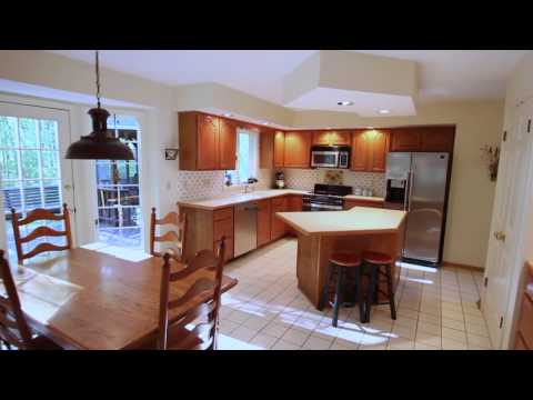 6 Peabody Circle, Penfield NY