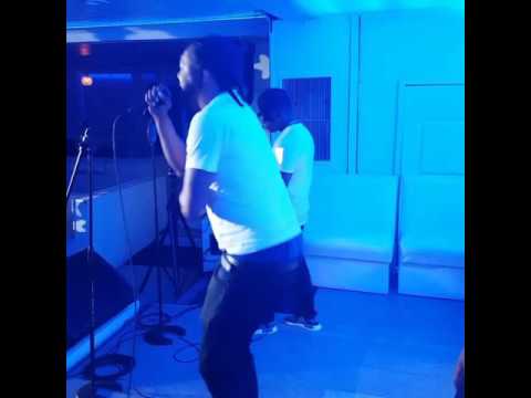 Dj Duke & Lil Nay - Too Much