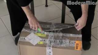 Video thumbnail for FLEA 49 NEXT Tube Microphone UNBOXING Video by Modern Mics