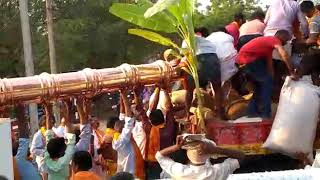 preview picture of video 'ధ్వజస్తంభం గ్రామోత్సవంకి సిద్ధం చేయటం'