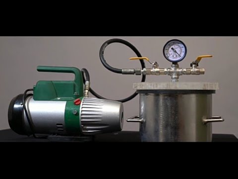 Vacuum Degassing Chamber With Pump