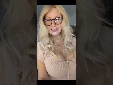 Busty Mom