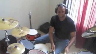 Broken wings - The Leo Project