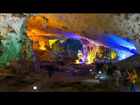 The Cave of Surprises / Sung Sot Cave / Halong Bay, Vietnam Video