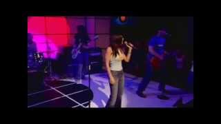 Natalie Imbruglia - Beauty On The Fire (TOTP)