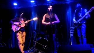 Molly Jones & Lee Southall - Up & Under