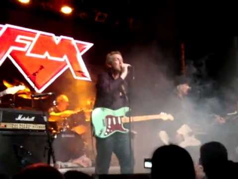 FM - I Belong To The Night - Live In Madrid - 16 April 2011