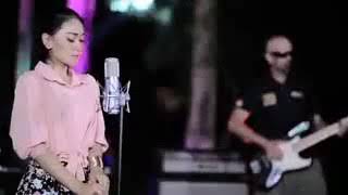 Download lagu vita alvia gowor mp3
