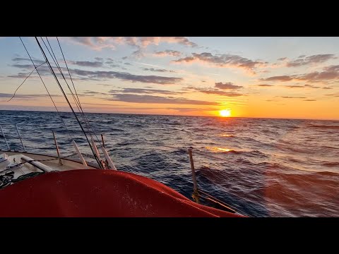 A Challenging 300NM to Windward along the English Channel | Victoria 30 'IBIS' | Suffolk to Plymouth